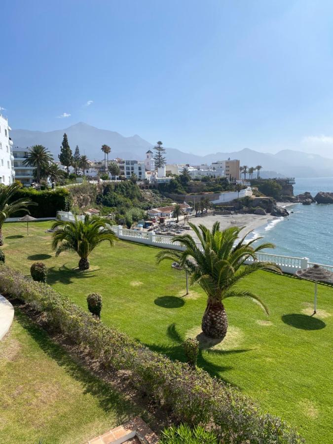 Apartamentos Acapulco At Home Nerja Buitenkant foto